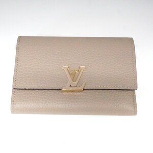 Louis Vuitton Pebble Taurillon Capucines Wallet